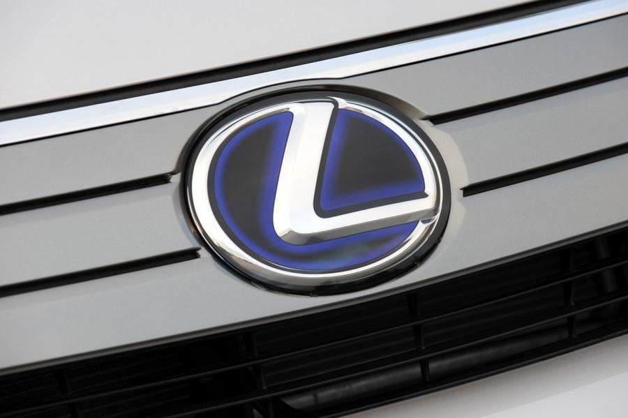  Lexus HS250h 2009 года  (фото 4 из 273)